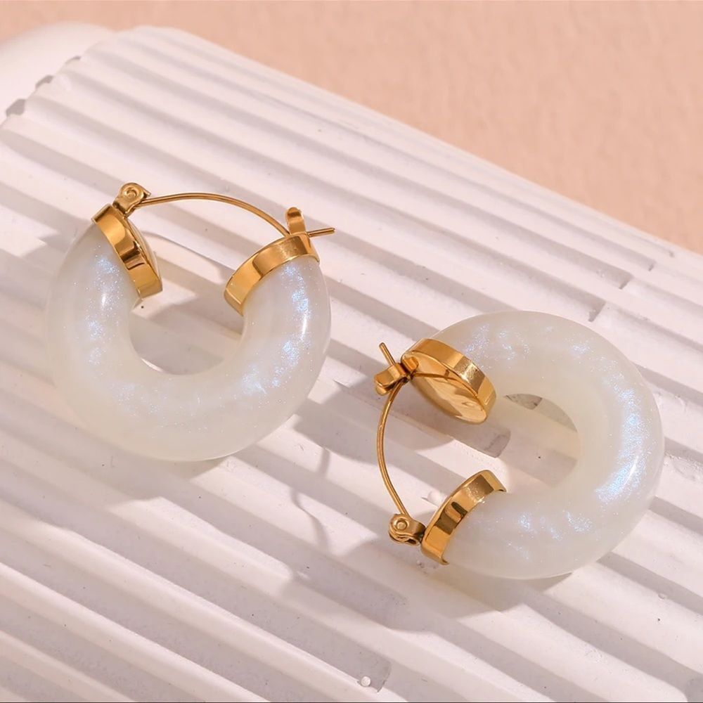 Green Portofino Diva 18K Gold Stainless Steel Hoop Earrings - Picture 10 of 17